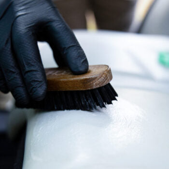 Gtechniq Leather & Interior Brush